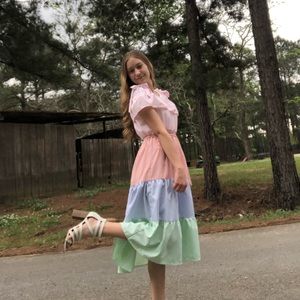 Meet your Posher, Abi